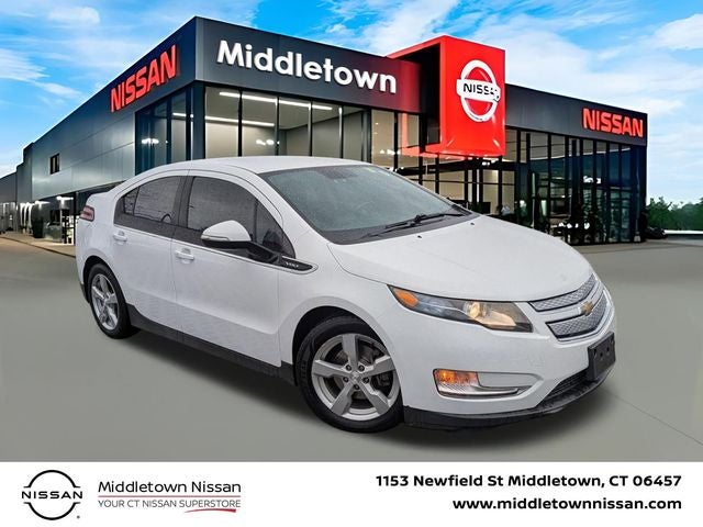 2015 Chevrolet Volt Base in Summit White — front three-quarter view