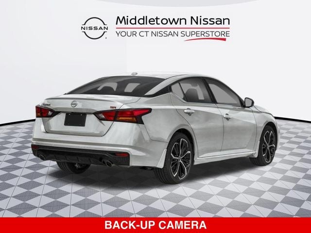 2025 Nissan Altima — side profile view