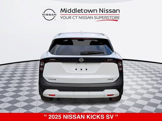 2025 Nissan Kicks — detail view