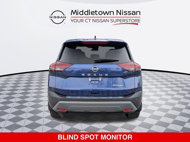 2023 Nissan Rogue — detail view